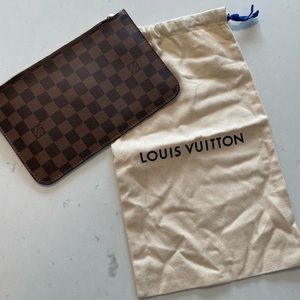 Louis Vuitton Neverfull GM Wristlet Pouch with Dustbag